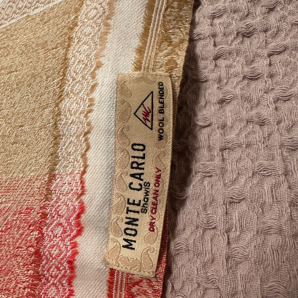 Monte Carlo Women's Wool Blended Scarf - Red and Tan